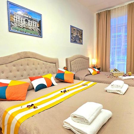A Casa Simpatia Roma - Free Parking If You Book 4 Nights Bed and Breakfast Eksteriør billede