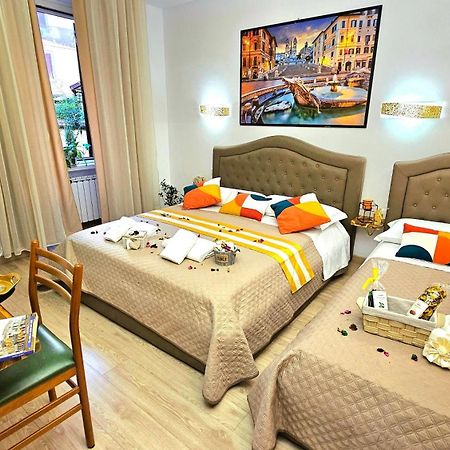 A Casa Simpatia Roma - Free Parking If You Book 4 Nights Bed and Breakfast Eksteriør billede