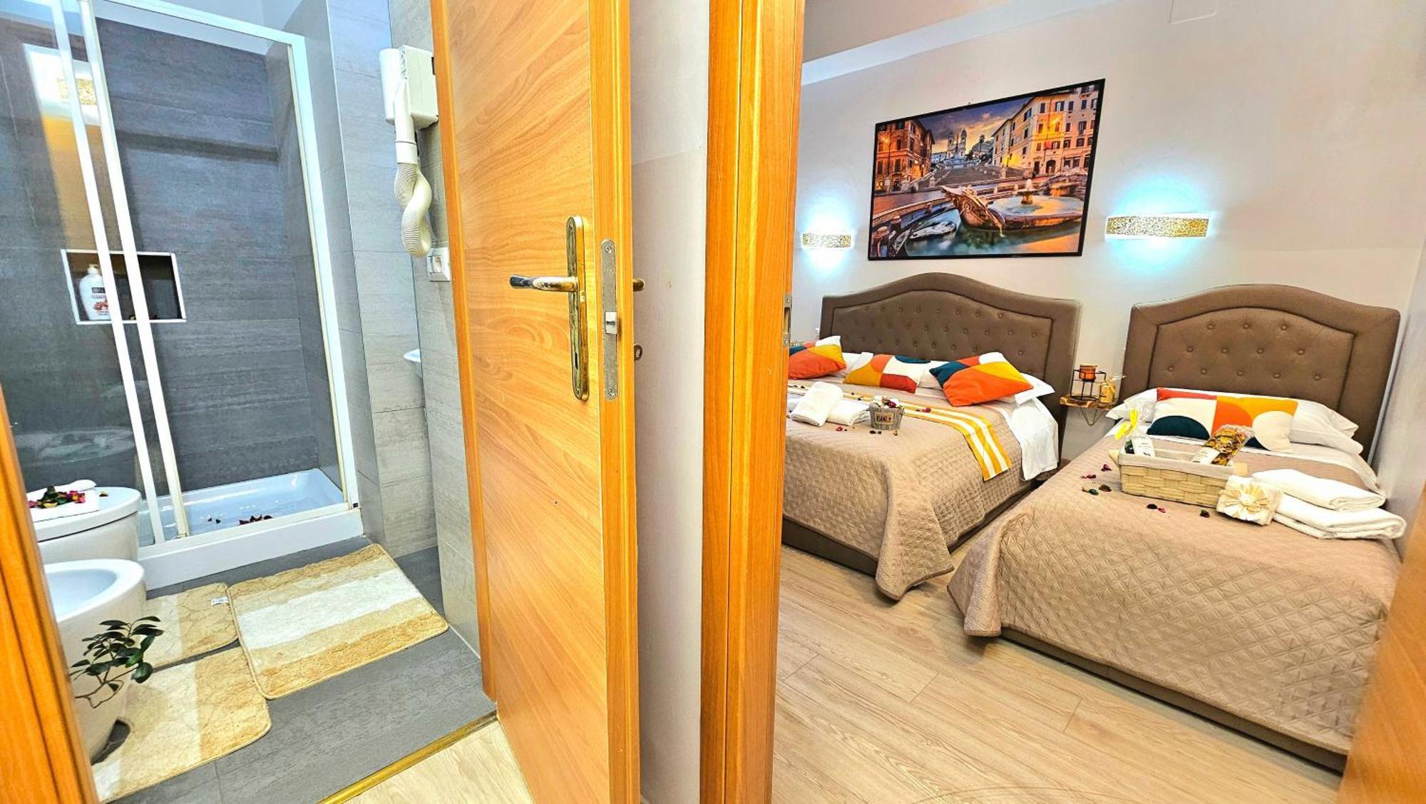 A Casa Simpatia Roma - Free Parking If You Book 4 Nights Bed and Breakfast Eksteriør billede