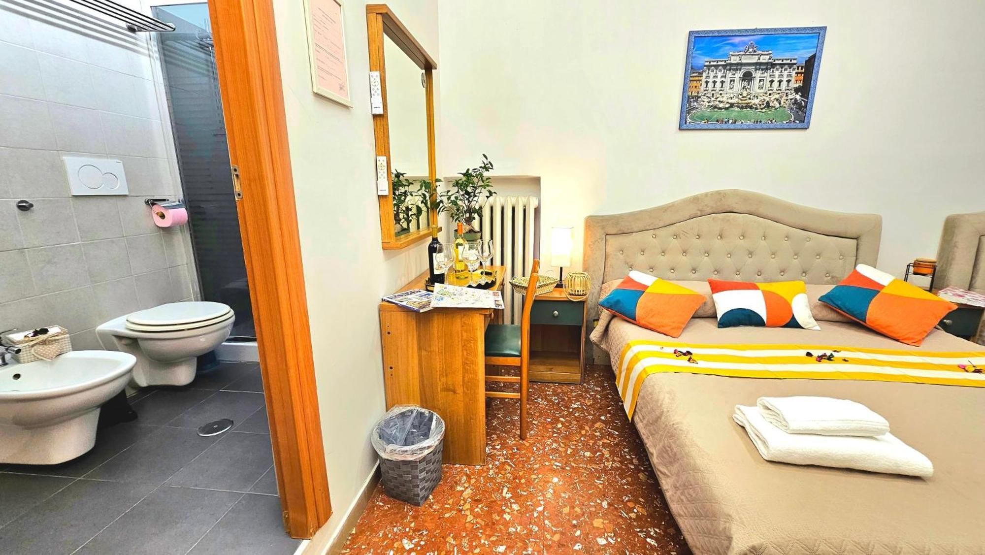A Casa Simpatia Roma - Free Parking If You Book 4 Nights Bed and Breakfast Eksteriør billede